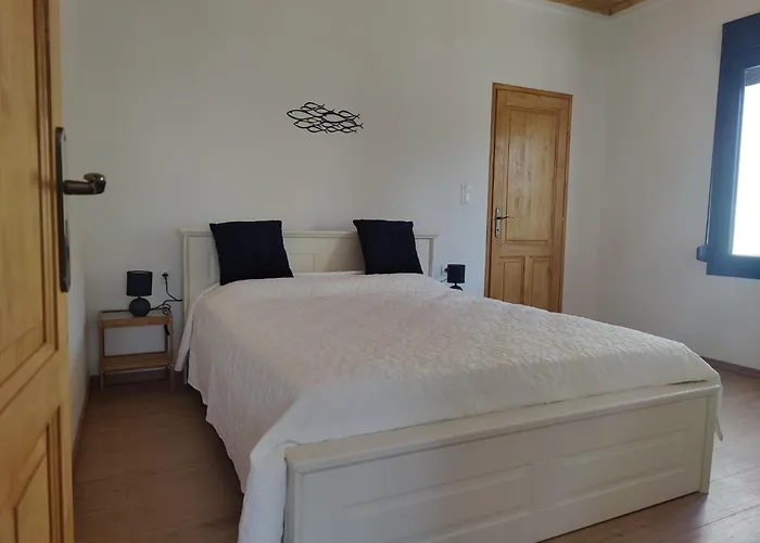 Nadya Вилла Kallirakhi